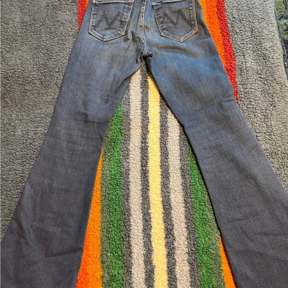 MOTHER Weekender Flare in Home Movies - Picture 3 of 6